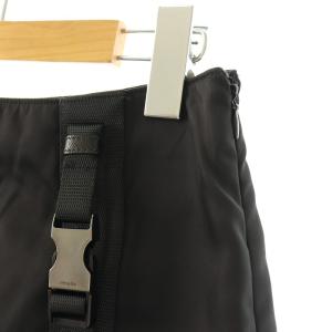 PRADA Re Nylon トライアングルロゴスカート 36S ブラック 21H875