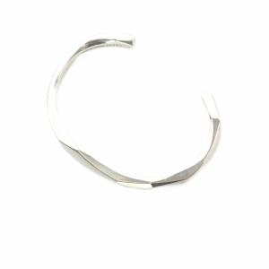 GARNI クロッケリーシリーズ バングル シルバー