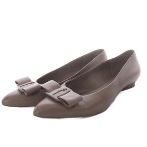 Viva Bow Ballet Flat パンプス フラット ポインテッドトゥ ヴァラ リボンモチーフ
