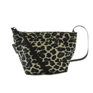 ナイロン舟型ショルダーバッグXS レオパード柄 黒 ブラック オフホワイト 1927F /SS OS