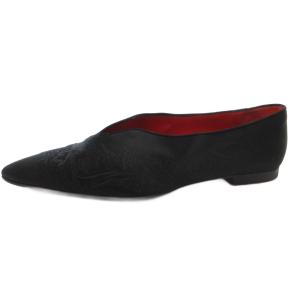 MANOLO BLAHNIK パンプス フラットシューズ ポインテッドトゥ エンボス加工 38.5 黒 ブラック /FF GY62