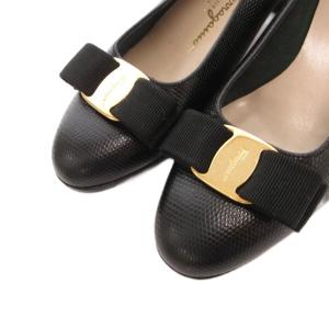 Salvatore Ferragamo ヴァラリボン パンプス ラウンドトゥ チャンキーヒール 5.5 黒 ブラック /FF GY62