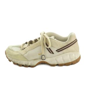 ×Jacquemus Air Humara LX Light Bone and Gold スニーカー