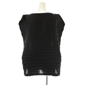 me ISSEY MIYAKE ブラウス フレンチスリーブ プリーツ ブラック /DF GY53