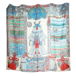 カレ140 侍の鎧兜 Parures de Samourais カシミヤ スカーフ