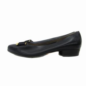 Salvatore Ferragamo パンプス ラウンドトゥ チャンキーヒール ローヒール リボン レザー 7 24.1?p 紺 ネイビー 36421
