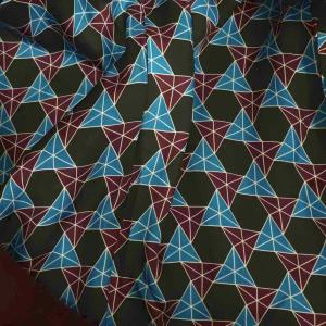 ISSEY MIYAKE 幾何学柄 チェスターコート 2 ブラウン