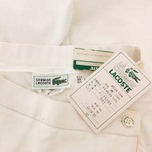 LACOSTE タグ付き ラップスカート 66-92 白 ホワイト ロゴ刺繍 パイピングデザイン タック ひざ丈 /NU