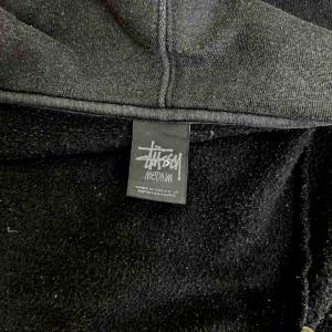 STUSSY パーカー ジャケット 上着 M 黒 ブラック 長袖 ジップアップ ロゴプリント /KM ECD003