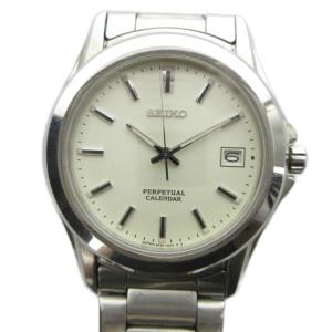 ジャンク品 パーペチュアルカレンダー 8F32-00P0 腕時計 ウォッチ クォーツ カレンダー付き シルバー色