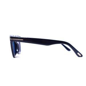 TOM FORD POLARIZED サングラス ウェリントン 5022 黒 TF751
