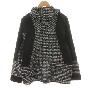 × Supreme  TNF Studded Mountain Light Jacket