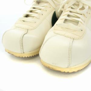 NIKE Cortez Gorge Green and Malachite US9.5 ホワイト