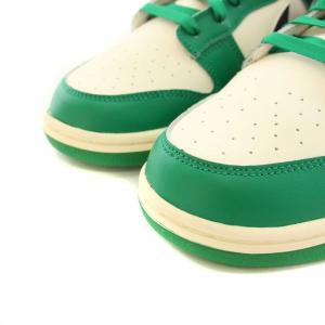 NIKE Dunk Low SE Lottery Pale Ivory/Malachite