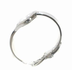 GUCCI ラウンドフェイスバングルウォッチ 腕時計 クォーツ アナログ 2針 ステンレススチール シルバーカラー 6700L