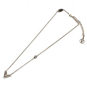 LOUIS VUITTON ネックレス エセンシャルV ペンダント M63197