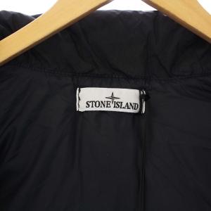 STONE ISLAND 23AW GARMENT DYED CRINKLE REPS RECYCLED NYLON DOWN