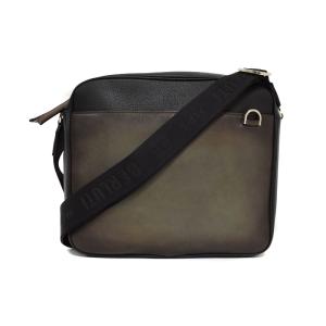 アイスブラウン パティーヌレザー ショルダーバッグ ブラウン