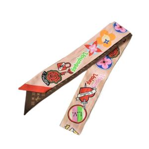 バンドーBB LVストーリーズ パッチーズ スカーフ モノグラム シルク M71197