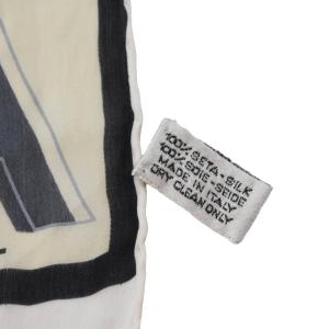 CHANEL カメリア ロングスカーフ シルク グレー