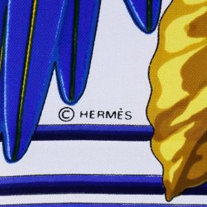 HERMES スカーフ カレ 90 Les Perroquets detail オウム 鳥 シルク 青 ブルー 白 ホワイト