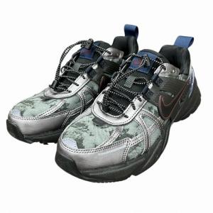 NIKE W V2K RUN スニーカー グレー系 US7 HQ4053-001