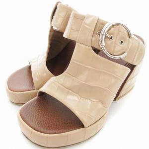 サンダル クロコ型押し チャンキーヒール 35 ベージュ /UO GY41