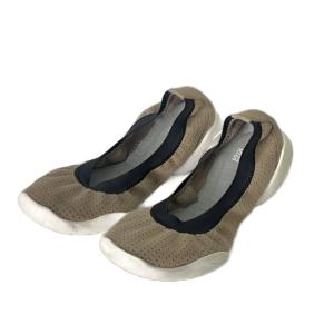 イッセイミヤケ ISSEY MIYAKE メッシュ フラットシューズ スリッポン 25.0cm ベージュ