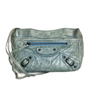 クラシック シティ ポーチ レザー グリーン 110481 213048 AA