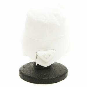 PRADA 2HC282 22年製 Re-Nylon Bucket Hat 三角プレート L ホワイト