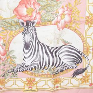 Salvatore Ferragamo 美品 ポケットチーフ シルク スカーフ アニマル シマウマ ゼブラ 鳥 ピンク 0529