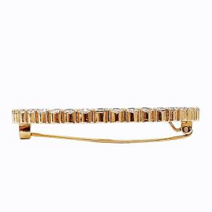 Dior CD ロゴ ラインストーン ブローチ