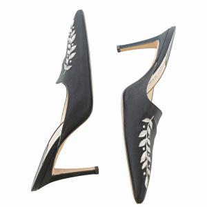 MANOLO BLAHNIK 美品 サテン ミュール サンダル ポインテッドトゥ ピンヒール ボタニカル柄 刺繍 36.5 23.5cm ブラック 黒