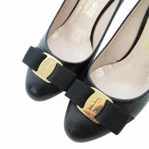 Salvatore Ferragamo ヴァラリボン パンプス ハイヒール ラウンドトゥ レザー 38548 黒 ブラック 6 約23.5cm 1208
