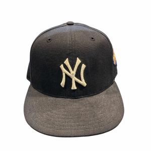 NEW ERA 90s USA製 ロゴ 刺繍 パッチ付き ブラック 7 4/1 AA