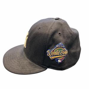 NEW ERA 90s USA製 ロゴ 刺繍 パッチ付き ブラック 7 4/1 AA