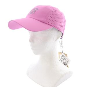 on Technical Shell Cap ピンク