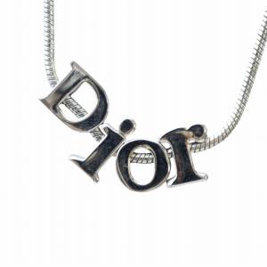 ネックレス ロゴ シルバーカラー