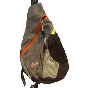 NIKE ワンショルダーバッグ グレー