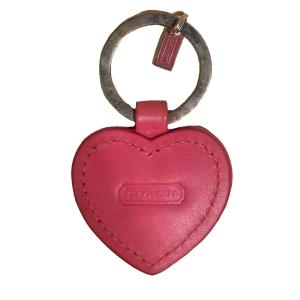 COACH キーホルダー ハート チャーム シグネチャー ピンク GY99