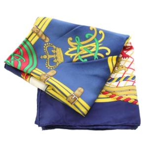 HERMES カレ90 GRANDE TENUE 馬の礼装 スカーフ 総柄 ロゴ 紺 ネイビー /BB OH